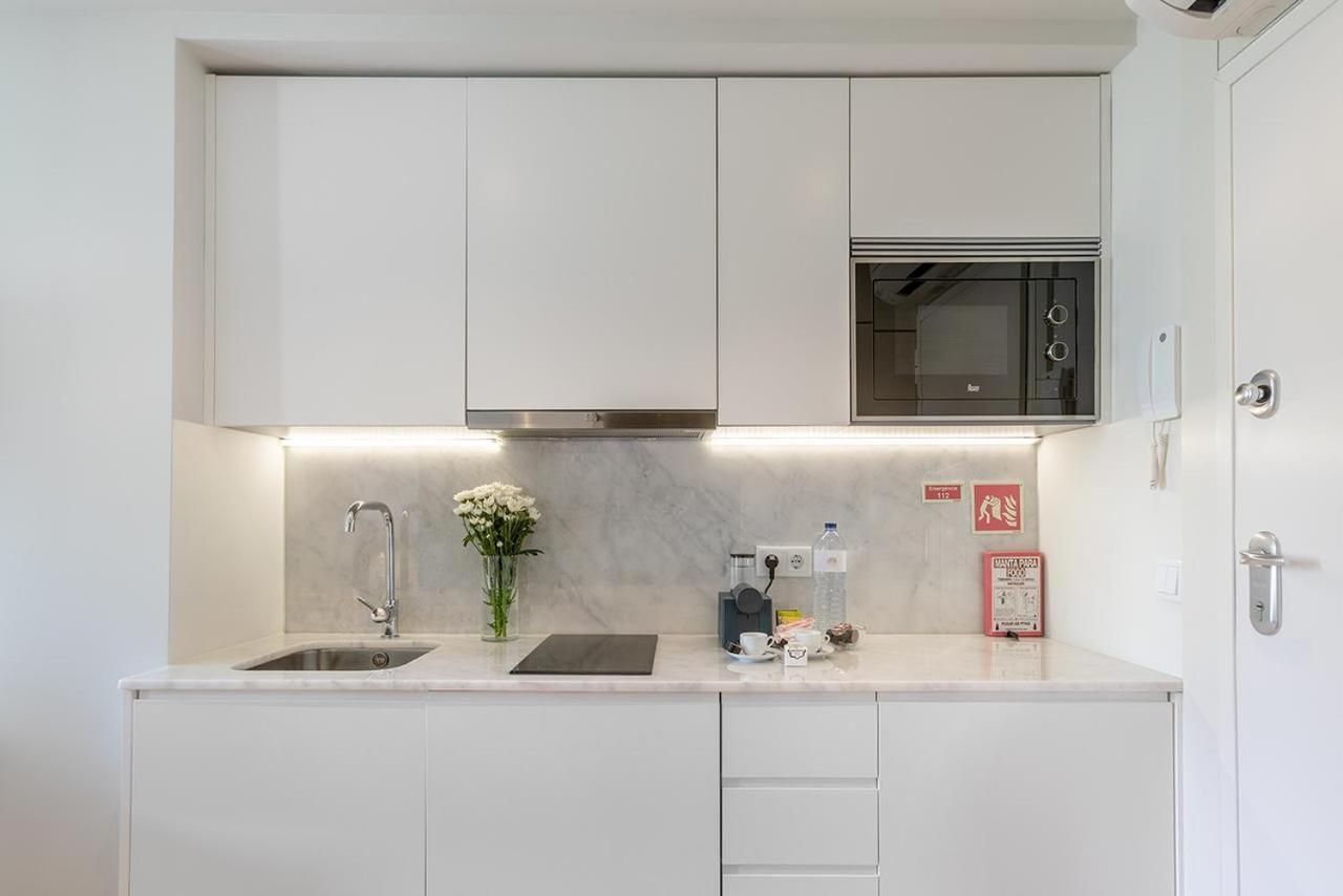 Inside Porto Apartments - Pinheiro Bagian luar foto