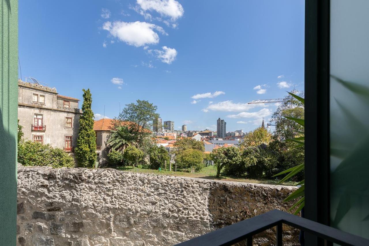 Inside Porto Apartments - Pinheiro Bagian luar foto