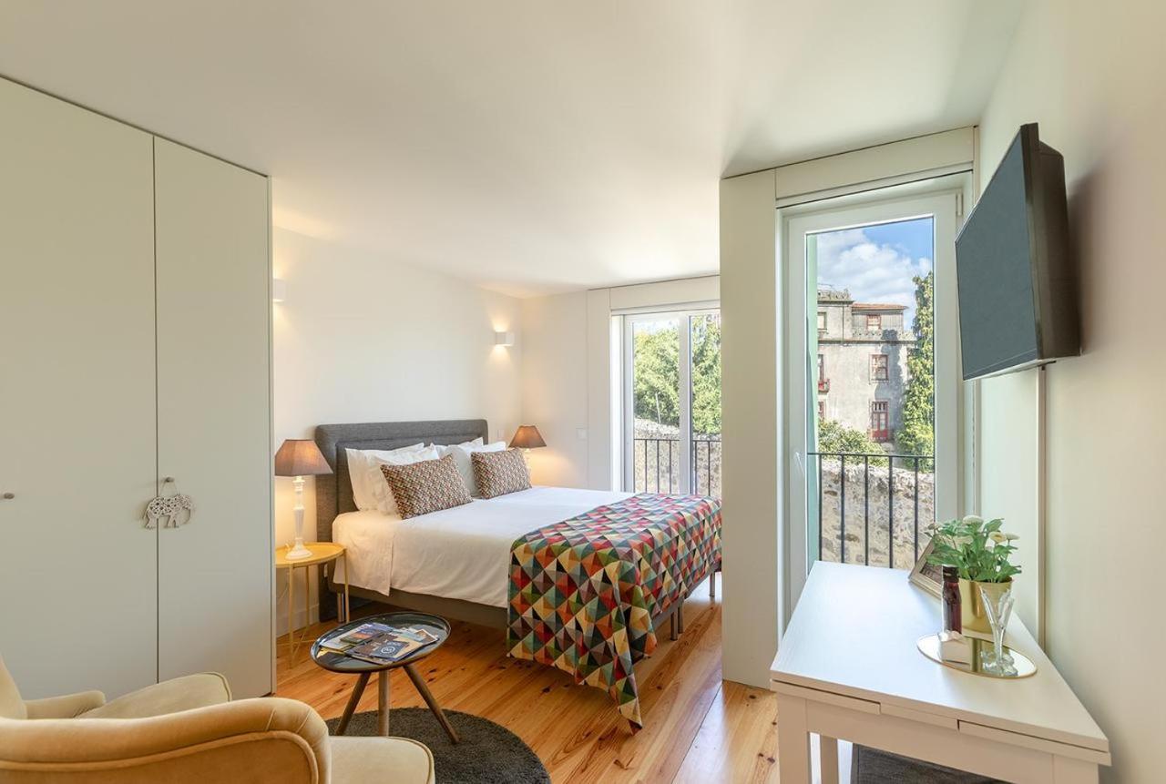 Inside Porto Apartments - Pinheiro Bagian luar foto